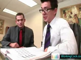 Seth memiliki beberapa homoseks pria dewasa video kesenangan dengan colleague oleh workingcock