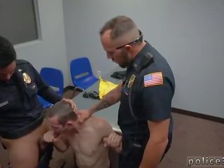Fucked polic oficer film pederast i parë kohë